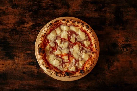 hawaiian pizza ham pineapple sweet savory